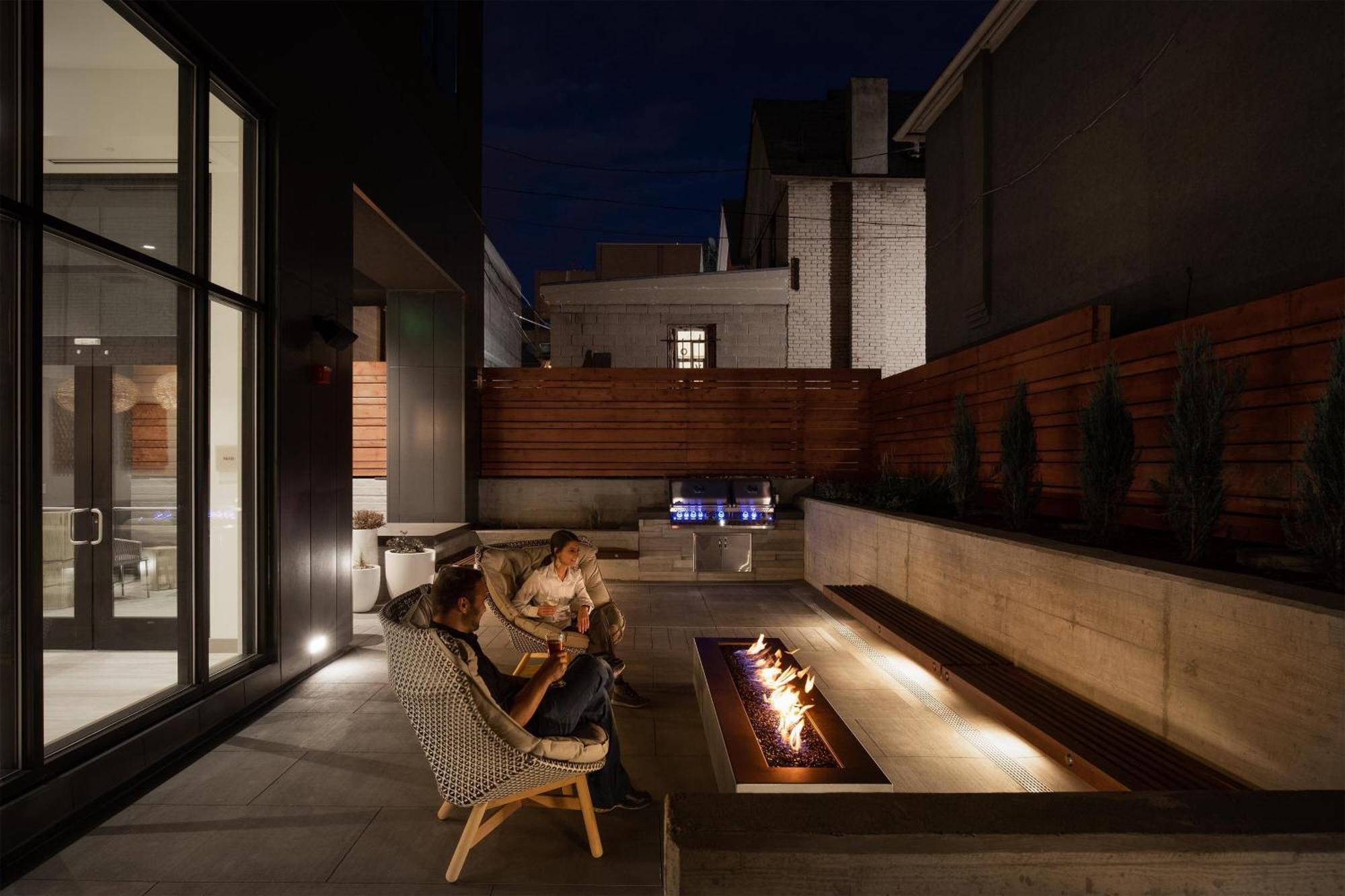 Element Denver Downtown East מראה חיצוני תמונה