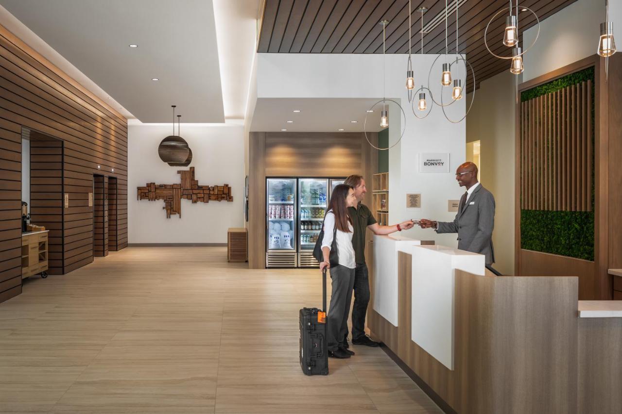 Element Denver Downtown East מראה חיצוני תמונה